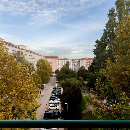 Flh Alameda Modern Art With Parking Lisbon